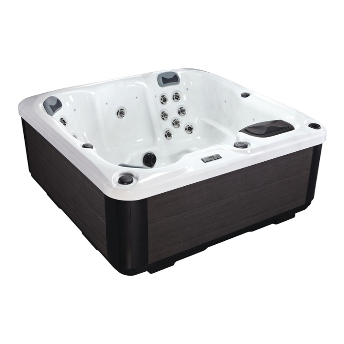 Denali Hot Tub